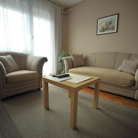 Apartament Apartman Rada Pirot Zewnętrze zdjęcie